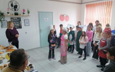 DAN KRUHA U PODRUČNOJ ŠKOLI JAZVINE