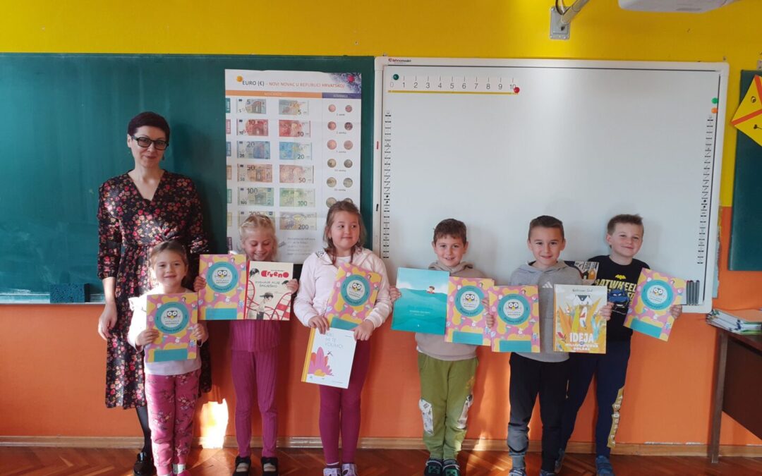 NAŠA MALA KNJIŽNICA